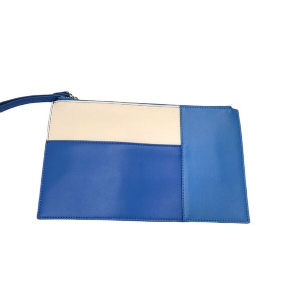 Vera Bradley Blue Composition Wristlet - Picture 2 of 6